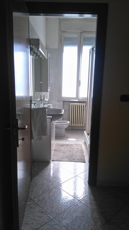 Stazione Centrale 2 Bologna Eksteriør bilde